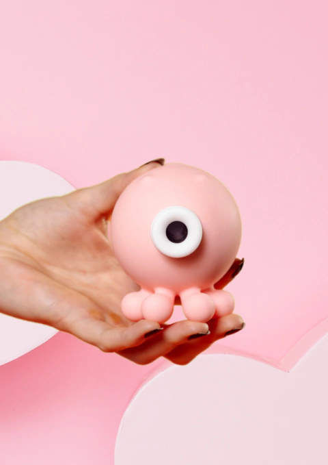 POLVINHO SUGADOR CLITORIANO 9 MODOS - RECARREGÁVEL