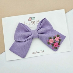 Imagem do CELINA CLÁSSICO M COM BORDADO ROSA | UNIDADE