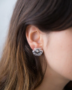 Brinco 10302589 na internet