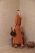 Vestido midi canelado c/ capuz na internet