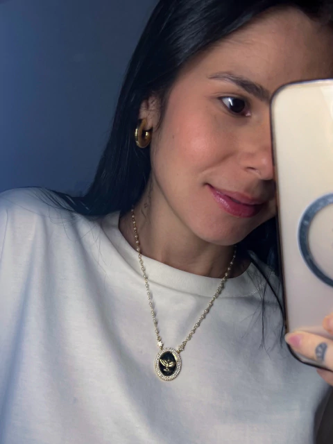 COLAR ESPÍRITO SANTO PÉROLAS - comprar online