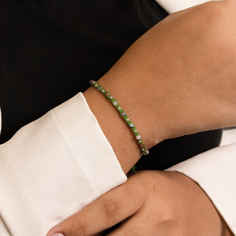 Pulseira Cordão Macramê com Bolinhas Prata e Vitri - comprar online