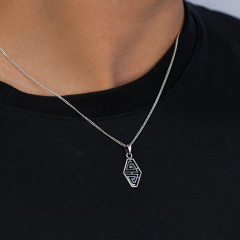 Pingente Prata Labirinto na internet