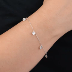 Pulseira Prata Zircônias Cristal na internet