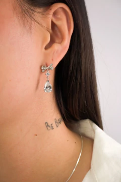 Conjunto Prat Laço e Gota Zirconia Cristal na internet