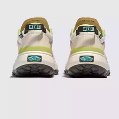 TENIS VANS MTE CROSSPATH NATURAL/MULTI na internet
