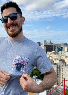 Camiseta com Bolso Personalizado - Cusca Criativa - Quadro pet e muito mais