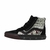 Tênis Vans SK8-Hi Halloween Glow in the Shadows na cor preta e multi, com design de teia de aranha.