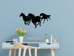 TRES CABALLOS