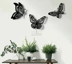 TRES MARIPOSAS UTOPICAS