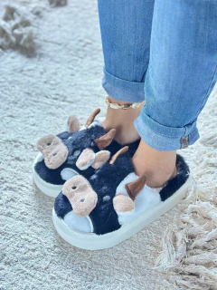 Pantuflas Vaquita en internet