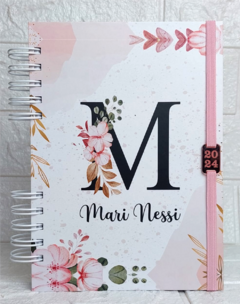 Agenda Floral 2025 + Squeeze Nike 500ml - comprar online