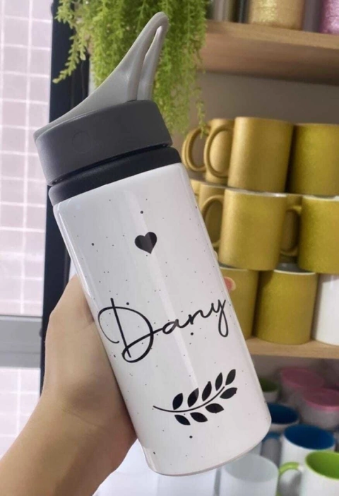 Squeeze Alumínio Bico Nike 500ml Com Nome (Coração)