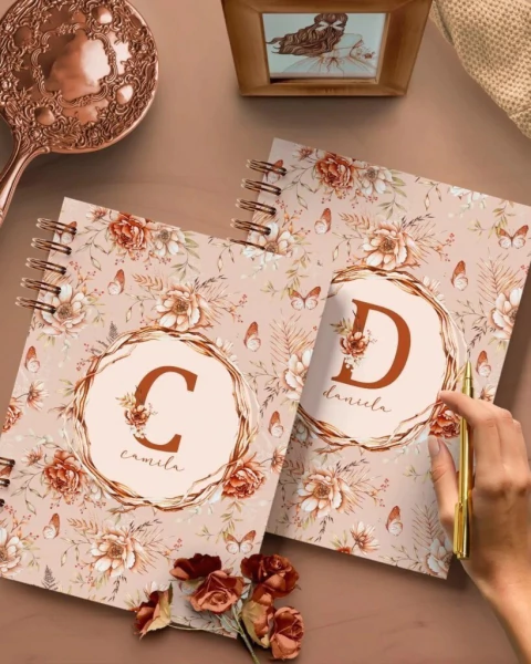 Agenda FLORAL MARROM - 2026 - comprar online