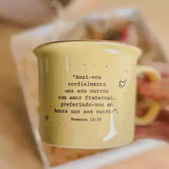 Caneca Flora - Amai-vos - comprar online