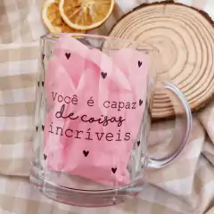 Caneca Raisa na internet