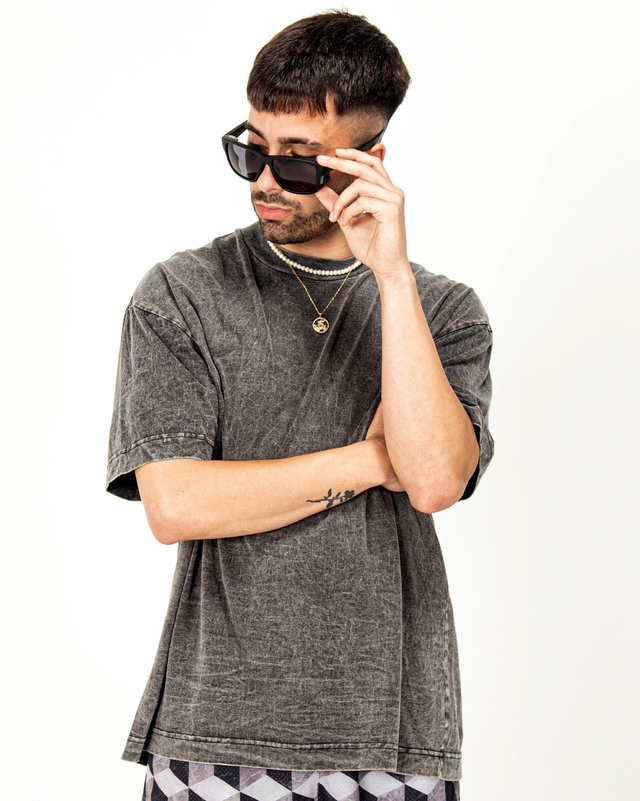 Remera Oversize Washed Black thumbnail 2