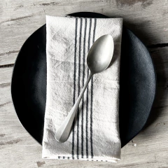 SERVILLETA ADOLFO 50X50 - comprar online