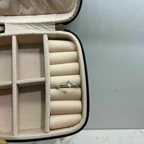 Anel - Solitario Branco