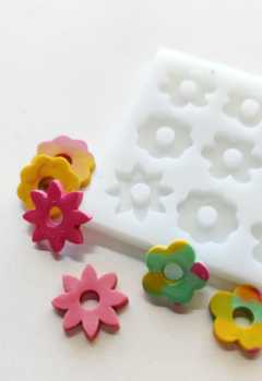 Molde Silicona ¨ Varias Flores ¨ x 12 u , NCV . - comprar online