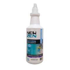 Botella de limpiador desinfectante de superficies en gel, marca New Zen, con oxígeno activo y fragancia lavanda. El producto elimina el 99.9% de bacterias y hongos.