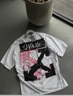 Remera off white en internet