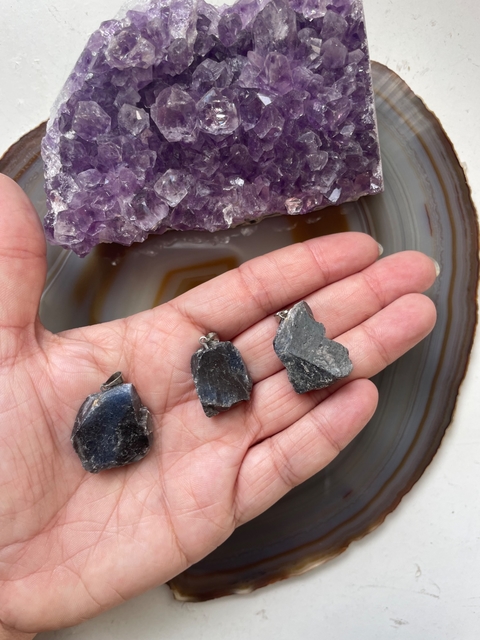 Pingente Safira Bruta - Consciência e sabedoria