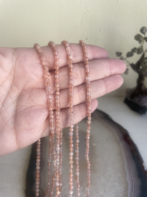 Colar Pedra do Sol Natural 2mm Multifacetado - Fortalecimento Pessoal e Sucesso