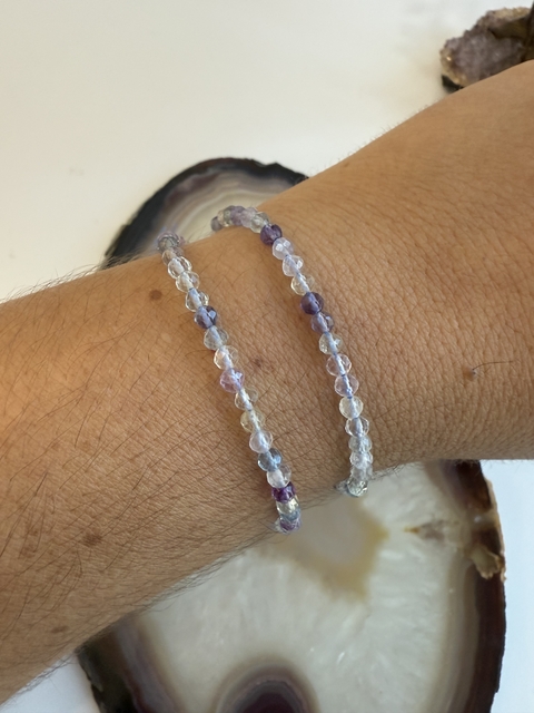 Pulseira de Fluorita Arco-íris Multifacetada 3mm - Autoestima e cura emocional - comprar online