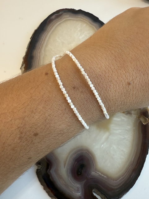 Pulseira Madrepérola 2mm - Fluidez Sentimental - comprar online