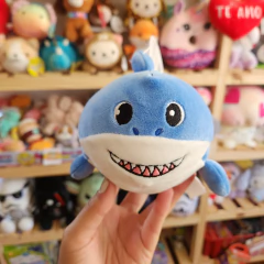 Peluche Chico Tiburon Smoochy Pals - comprar online