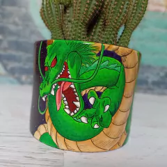MACETA PINTADA A MANO DRAGON SHENLONG DRAGON BALL CILINDRO - DOS CRONOPIOS