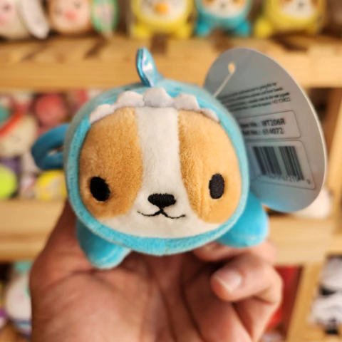 Peluche colgante Kawaii de perrito con pijama de dinosaurio - comprar online