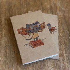 Libreta A6 Gato Pelusa con alas de cartón – Papel Ecológico + Ilustración Original - Dos Cronopios