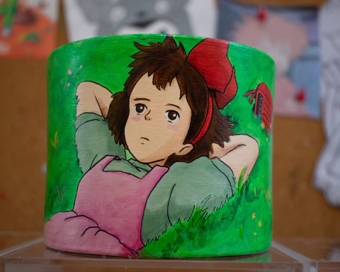 MACETA PINTADA A MANO KIKI CILINDRO - DOS CRONOPIOS - comprar online