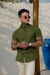 Camisaria OXN MC Gola Padre Flamê Slim Fit - Verde Oliva na internet