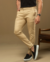 Calça OXN Alfaiataria Sarja Skinny com Regulagem Bege - comprar online