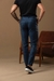 Calça OXN Alfaiataria Italiana Acetinada Slim Fit Marinho