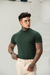 Camiseta OXN Gola Média Verde Escura na internet