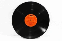 Lp Vinil - The Cure - Standing On The Beach The Singles - Lemi records