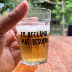 Eu reclamo, mas resolvo