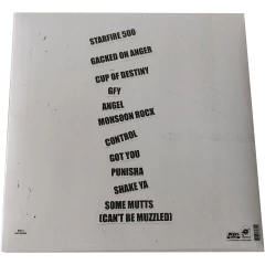 Amyl And The Sniffers - Amyl And The Sniffers na internet