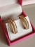 Brinco Feminino Ear Hook com Zircônias Banhado Ouro 18k na internet