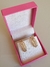Brinco Feminino Ear Hook com Zircônias Banhado Ouro 18k - comprar online