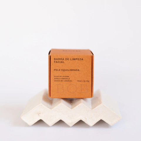 Sabonete facial para peles equilibradas - 55g - B.O.B