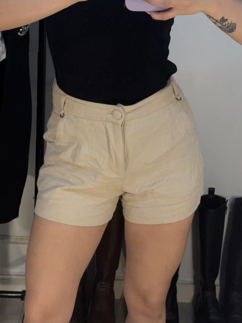 Short Linho Nude