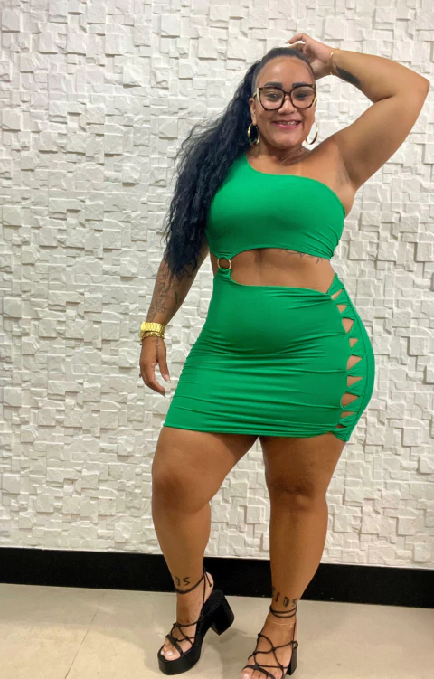 VESTIDO JULIANA PLUS - comprar online