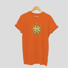 Remera Polimorfa Naranja - comprar online