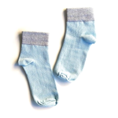 PUÑO BRILLO PLATEADO BASE CELESTE