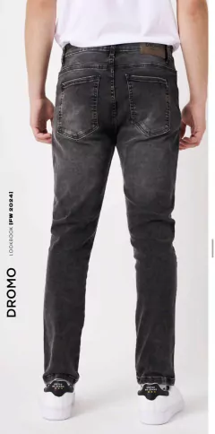 Jean DH 2050 en internet